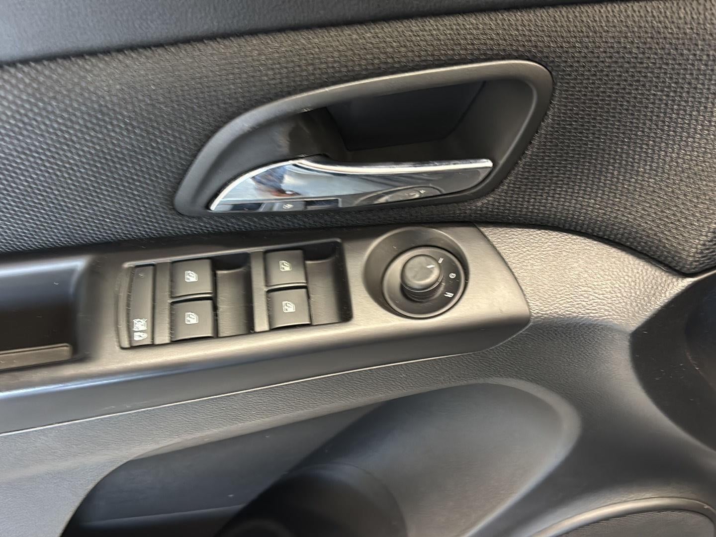 2014 Chevrolet Cruze 1LT